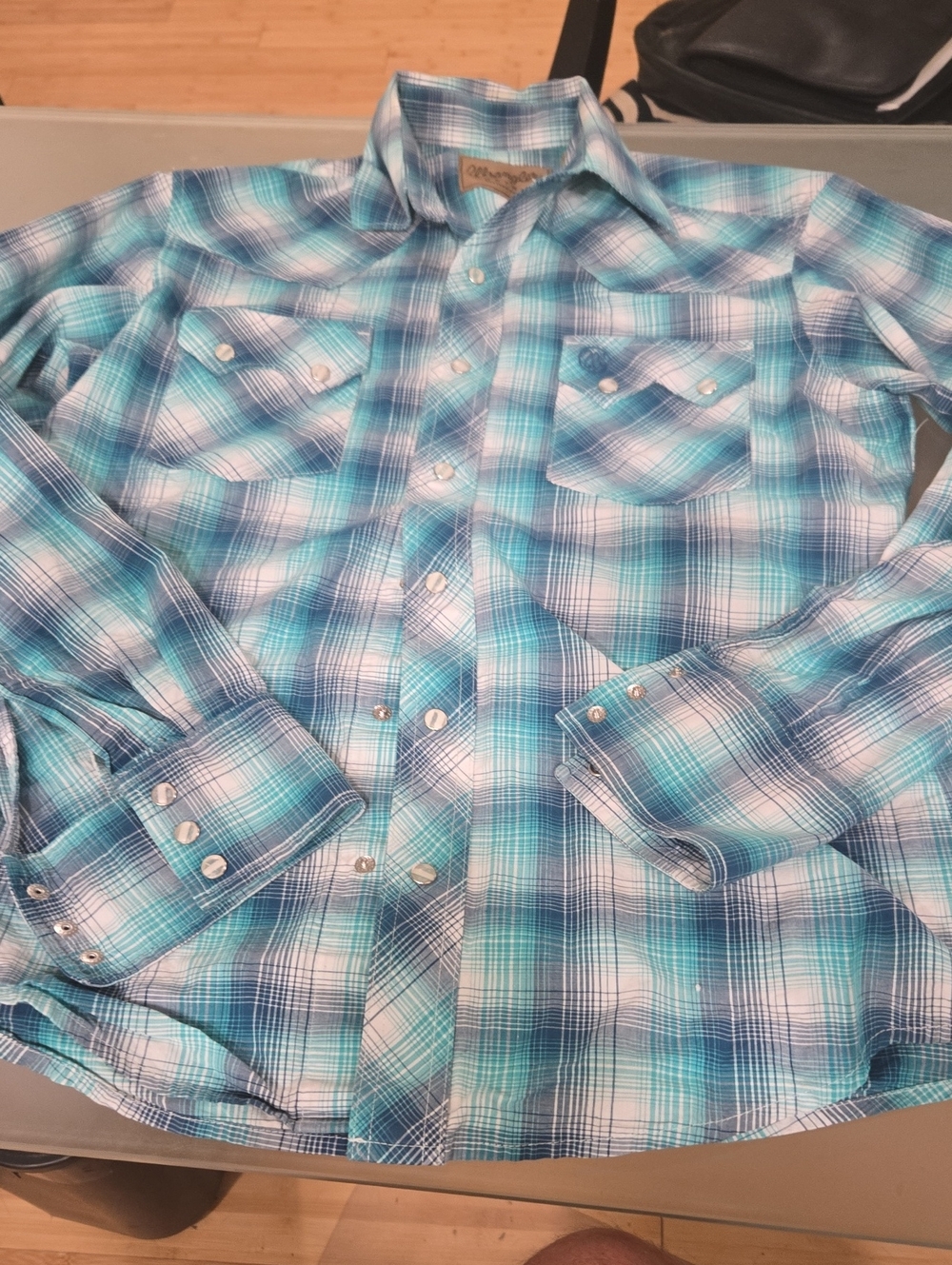 Wrangler Blue Teal Plaid Casual Button-Down Shirt